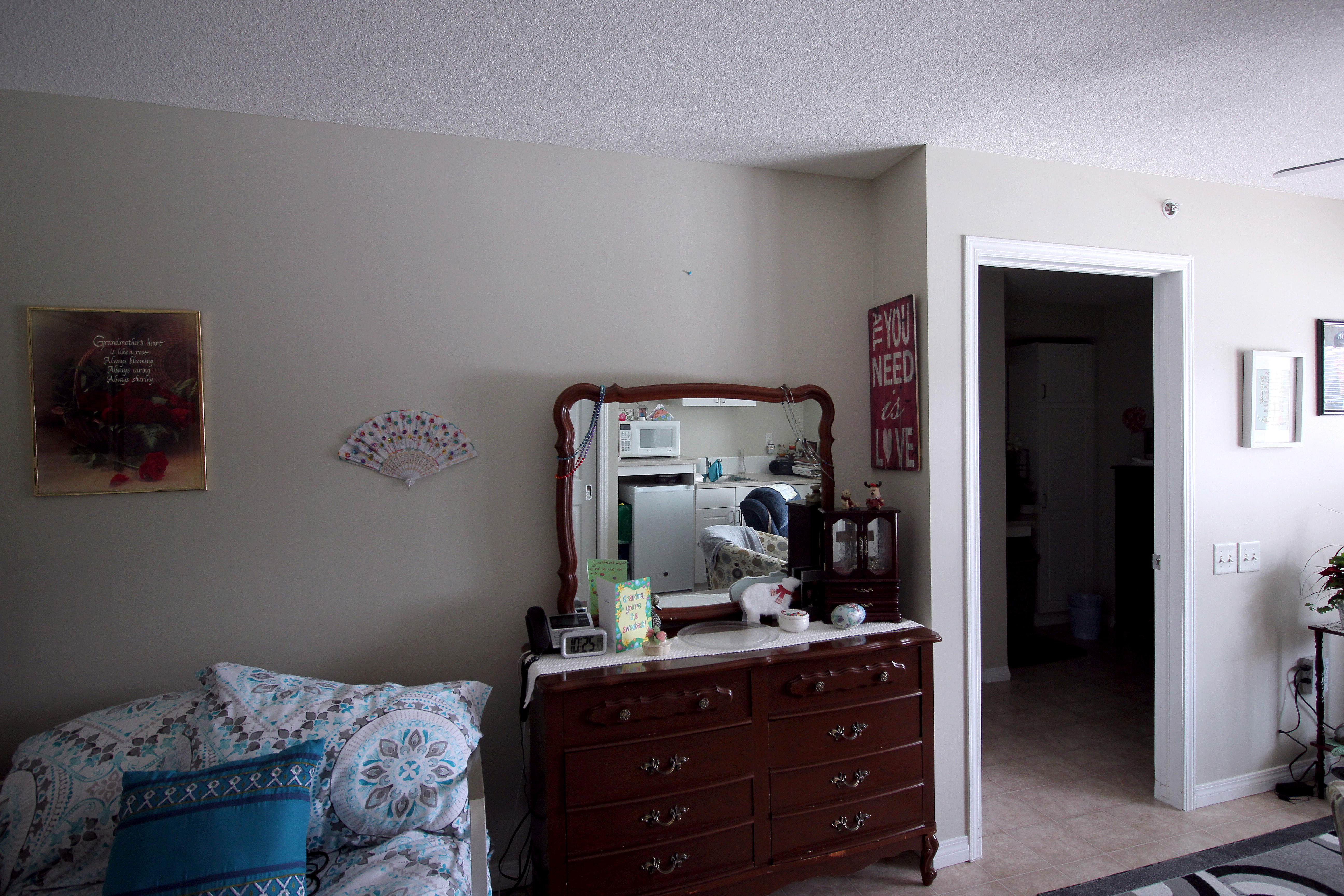 cb-resident-room0056