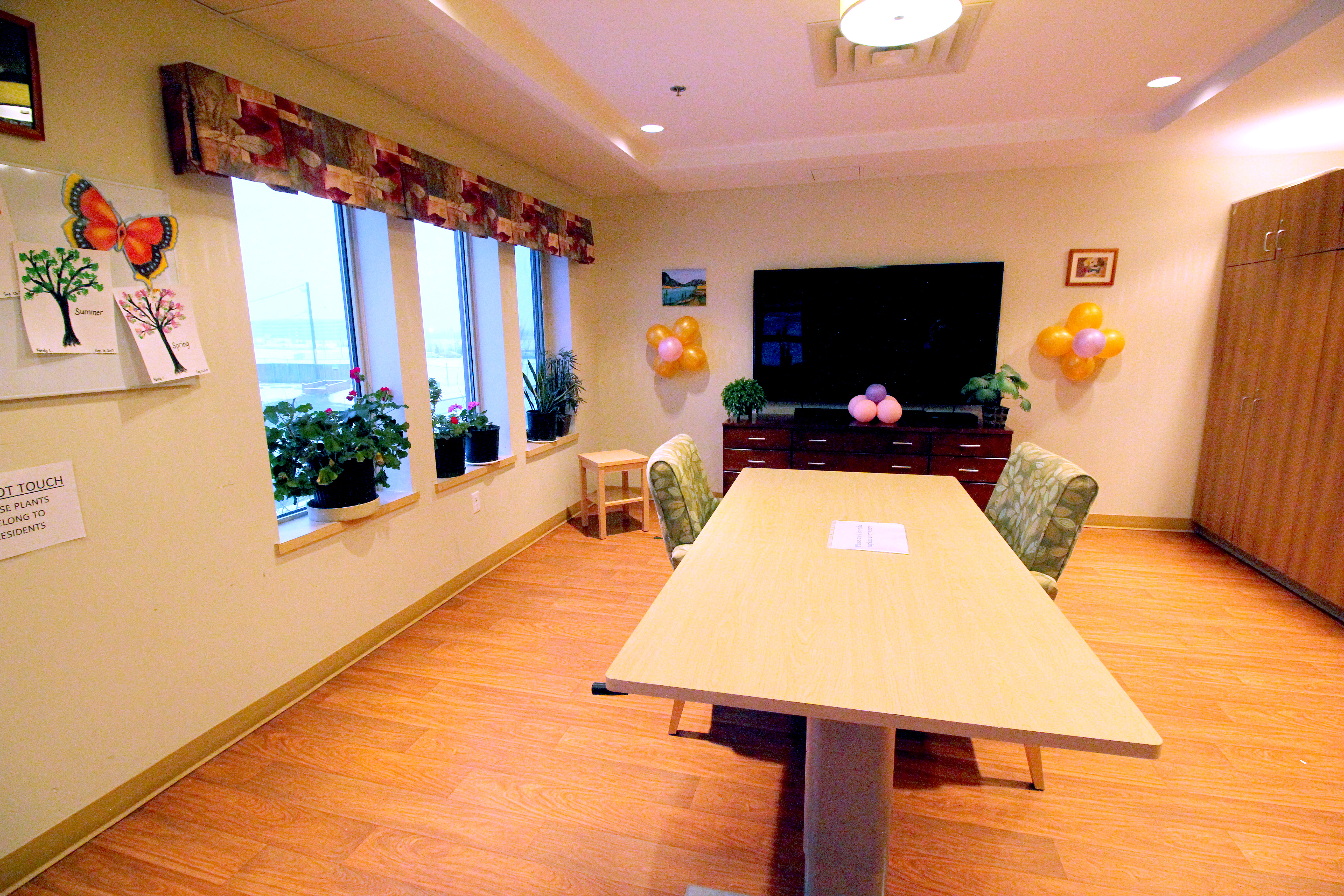 garrison-activity-room1141