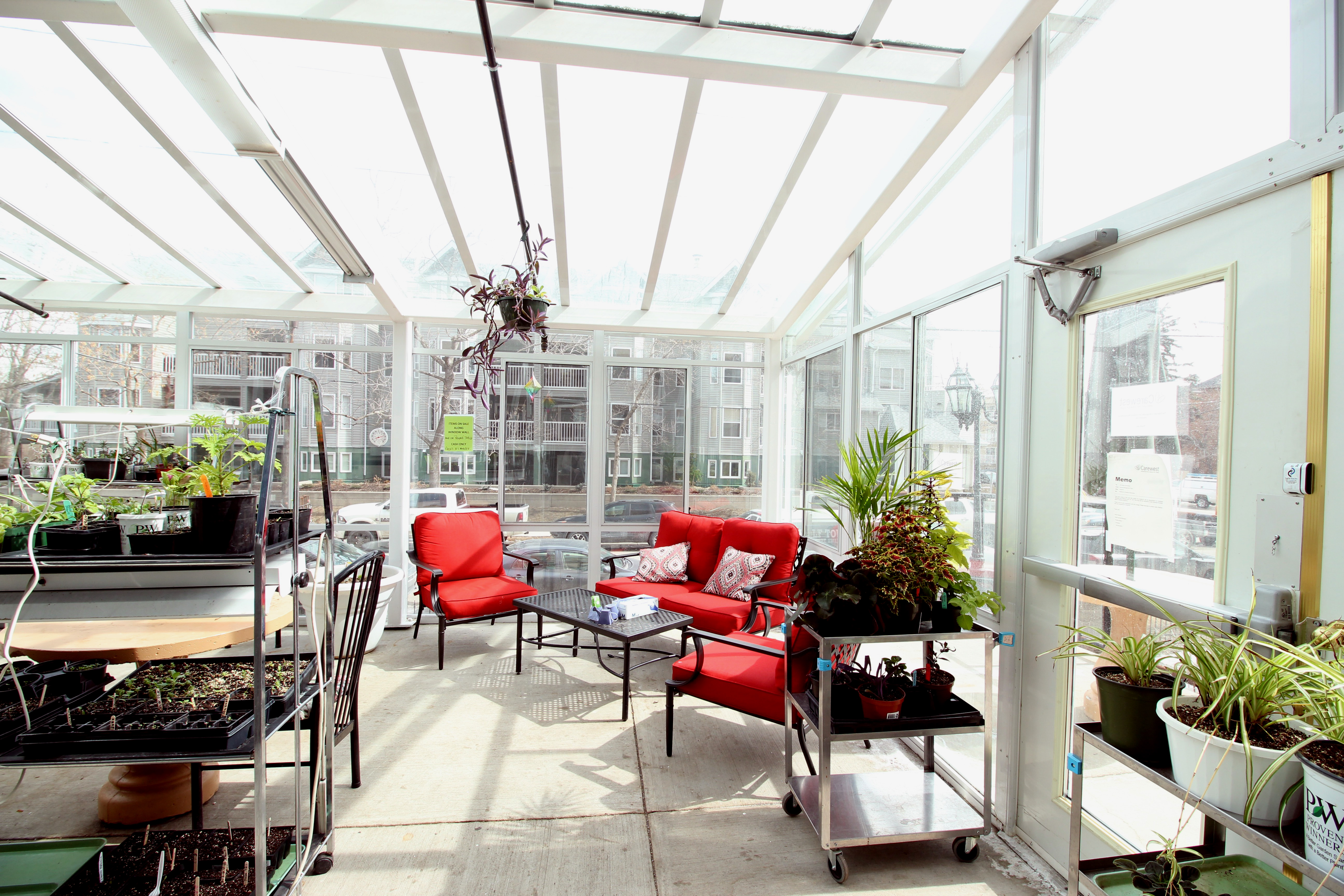 rouleau-sunroom0751