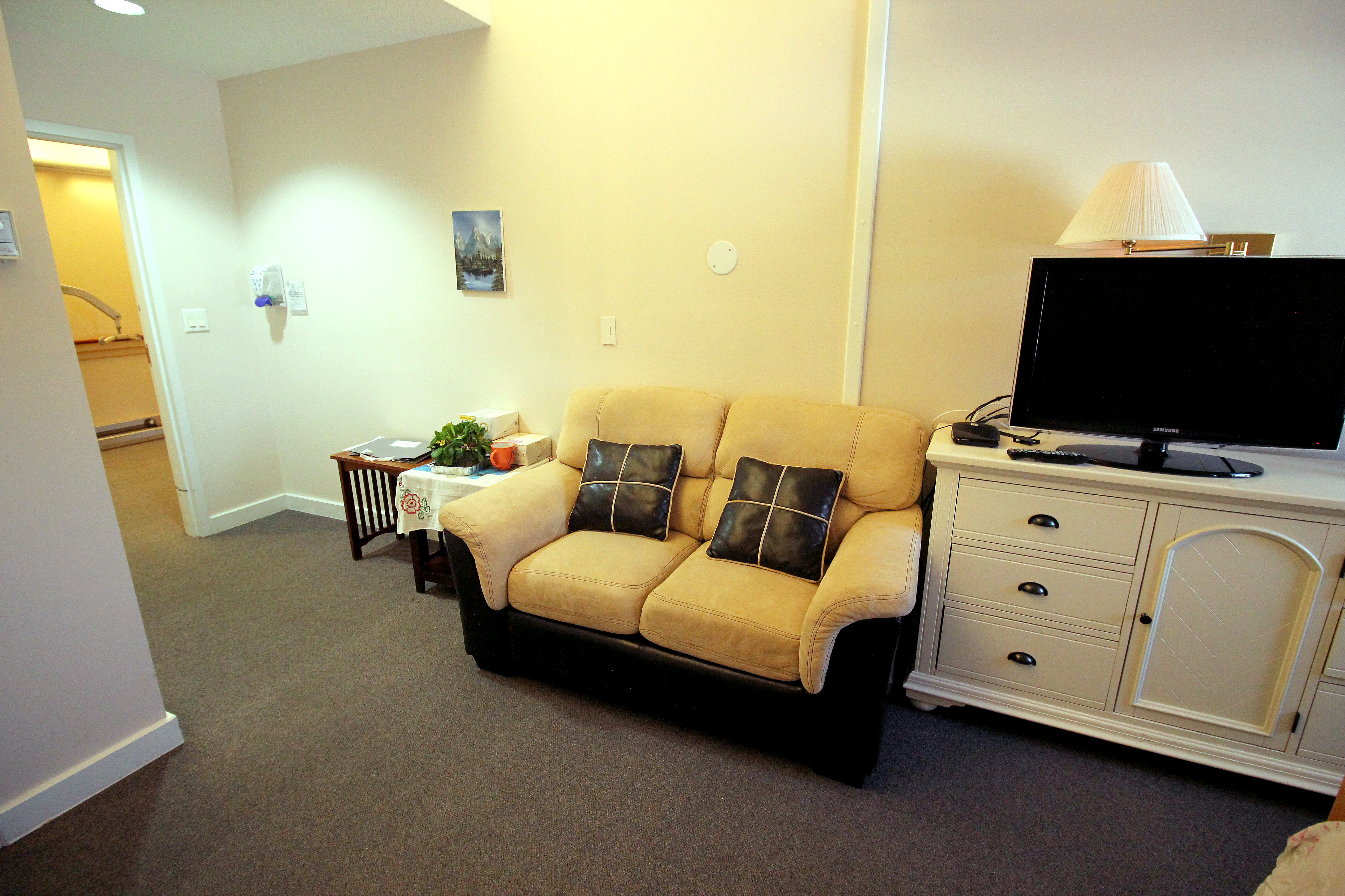 signal-pointe-resident-room1266