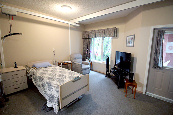 royal-park-resident-room7184